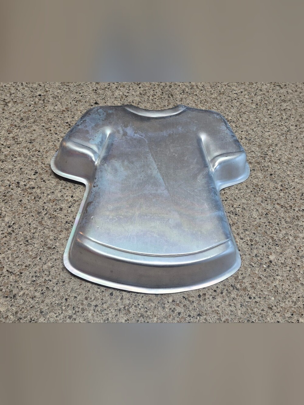 Vtg 1979 Wilton T-Shirt Cake Pan 502-5617 Sports Jersey Tee Baking Mold Aluminum